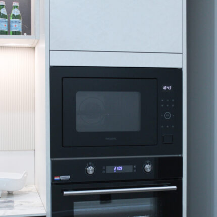 MICROONDAS AIRFRYER THERMAL BIA ZWART 34