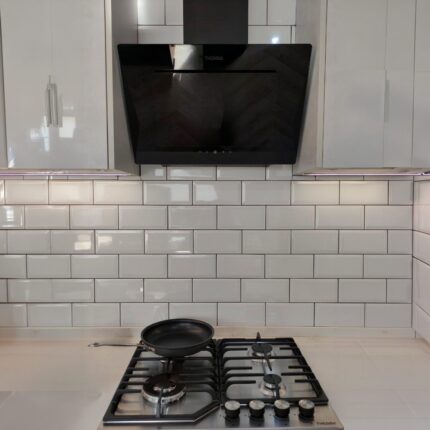 COMBO CAMPANA DECORATIVA DESIGNER TOUCH 60 ENCIMERA GAS RVS HP 60